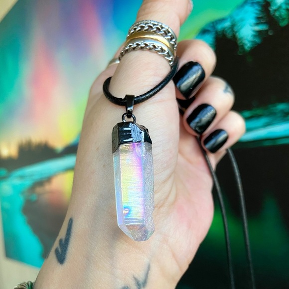 Genuine aura iridescent crystal on leather cord - Picture 10 of 12
